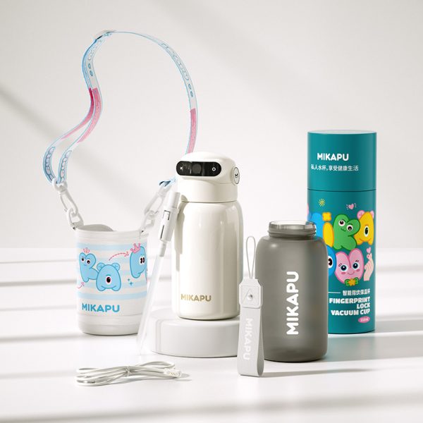 800 Children's Smart Water Bottle with Fingerprint Lock, Tritan, BPA free